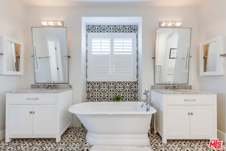 30 Bedstraw Loop, Ladera Ranch, California 92694