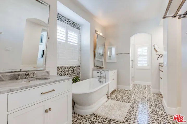 30 Bedstraw Loop, Ladera Ranch, California 92694