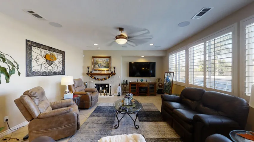 148-Lenore-Ct-10272021_115522