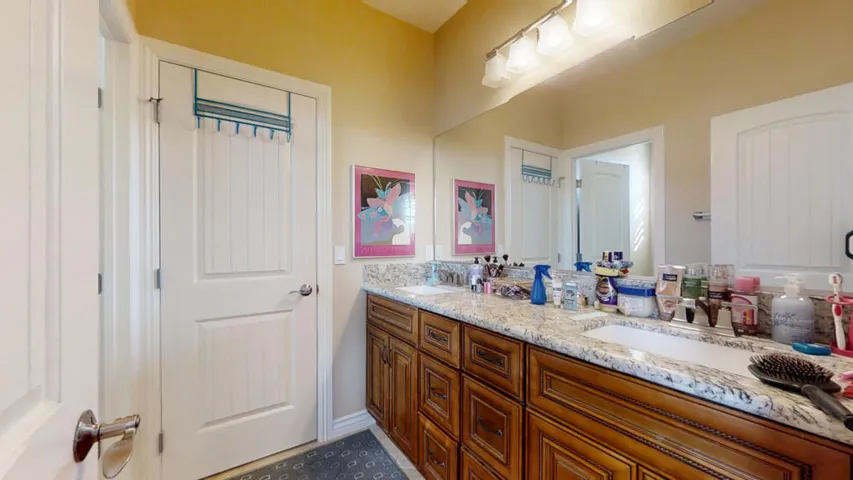 148-Lenore-Ct-10272021_115910
