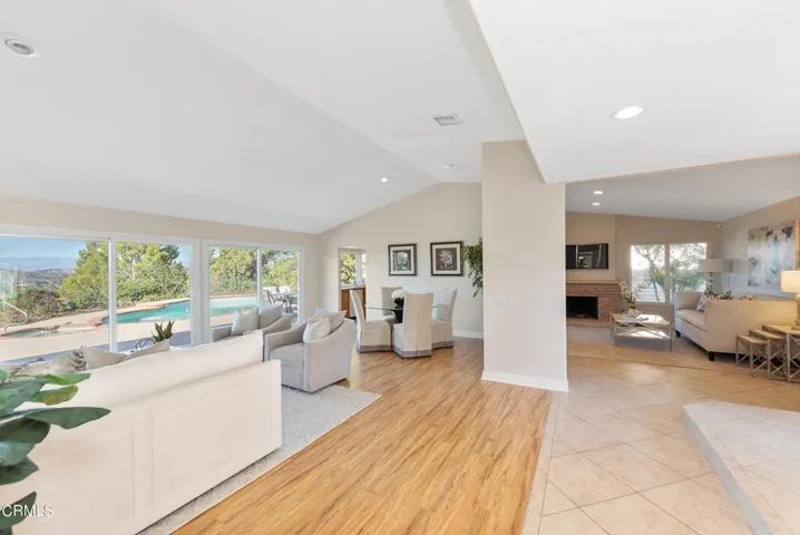 637 Lynwood St Thousand Oaks-7