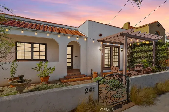 241 Loma Avenue, Long Beach, California 90803