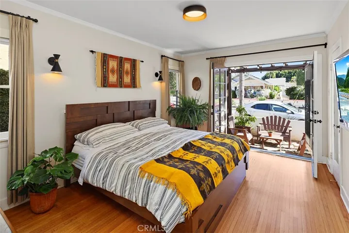 241 Loma Avenue, Long Beach, California 90803