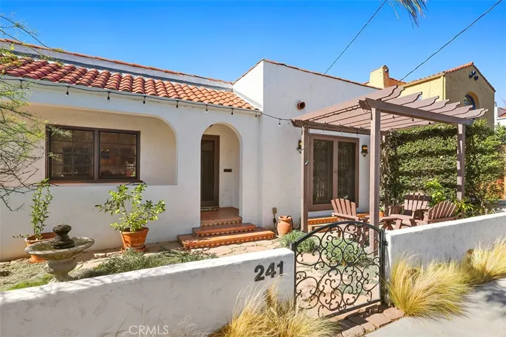 241 Loma Avenue, Long Beach, California 90803