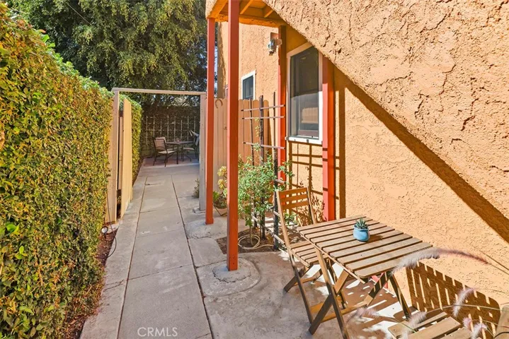 241 Loma Avenue, Long Beach, California 90803