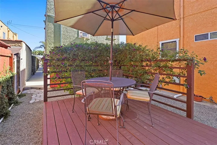 241 Loma Avenue, Long Beach, California 90803