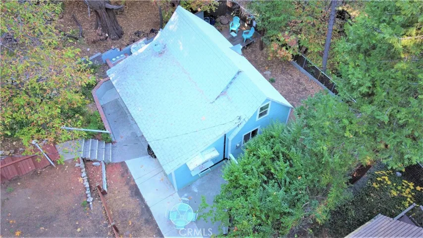 719 S State Highway 138, Crestline, California 92325