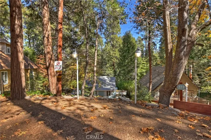 719 S State Highway 138, Crestline, California 92325