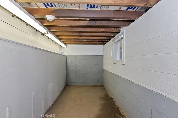 719 S State Highway 138, Crestline, California 92325