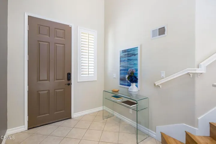 3. Entryway 2