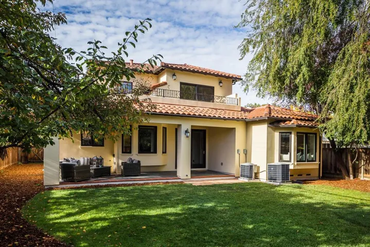 416 El Verano Avenue, Palo Alto, California 94306