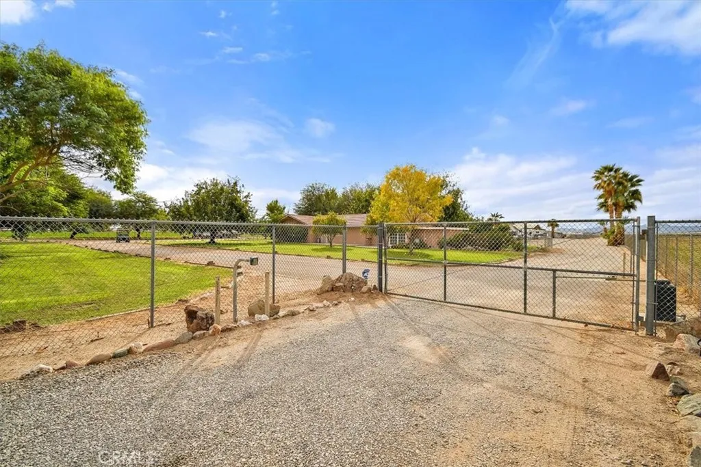 4251 N Intake Boulevard, Blythe, California 92225 home-pic-68