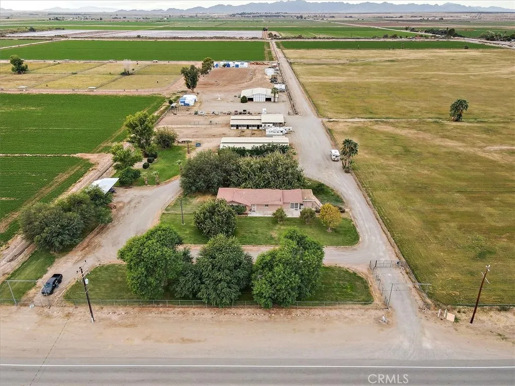 4251 N Intake Boulevard, Blythe, California 92225 home-pic-31