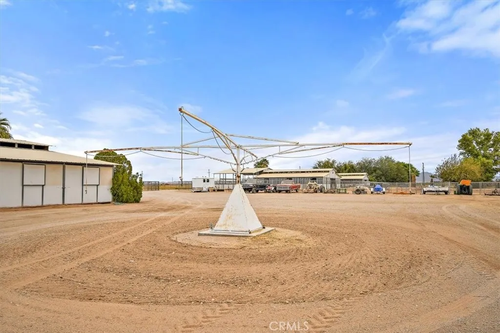 4251 N Intake Boulevard, Blythe, California 92225 home-pic-46