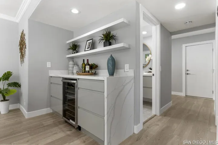 18771 Flagstaff Ln, Huntington Beach, California 92646