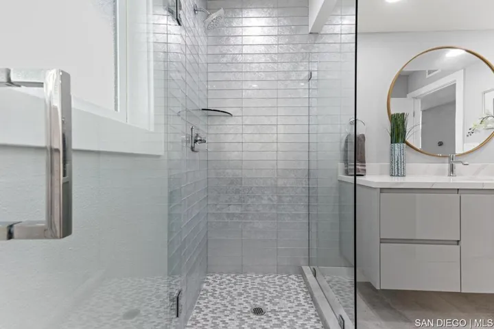 18771 Flagstaff Ln, Huntington Beach, California 92646