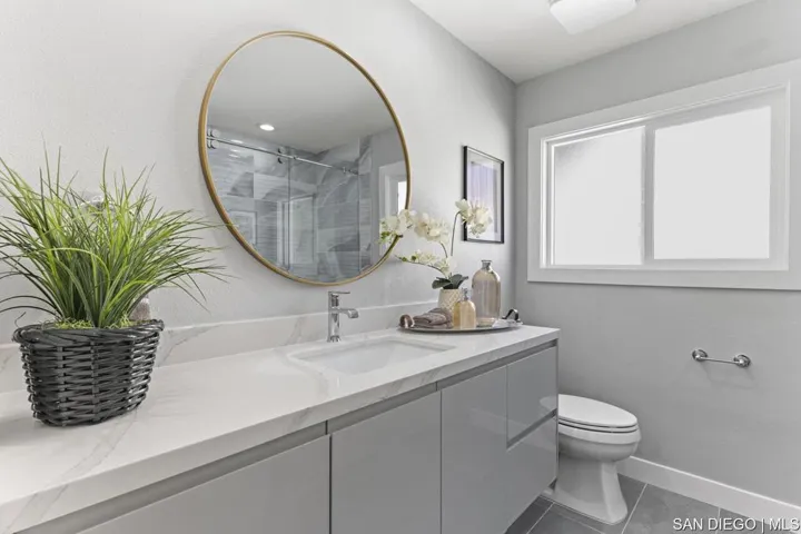 18771 Flagstaff Ln, Huntington Beach, California 92646
