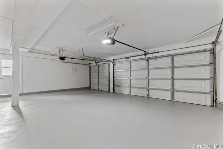 18771 Flagstaff Ln, Huntington Beach, California 92646