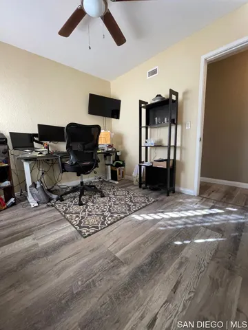 252 Fennell Ct, San Diego, California 92114