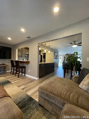 252 Fennell Ct, San Diego, California 92114