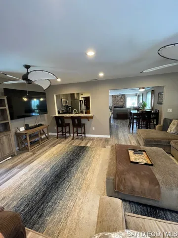 252 Fennell Ct, San Diego, California 92114