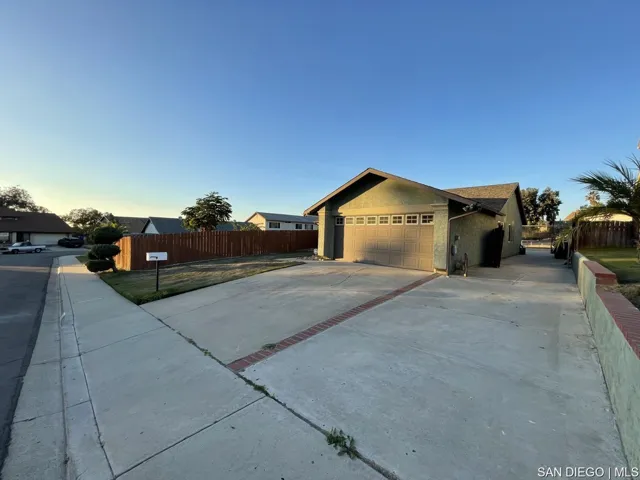 252 Fennell Ct, San Diego, California 92114