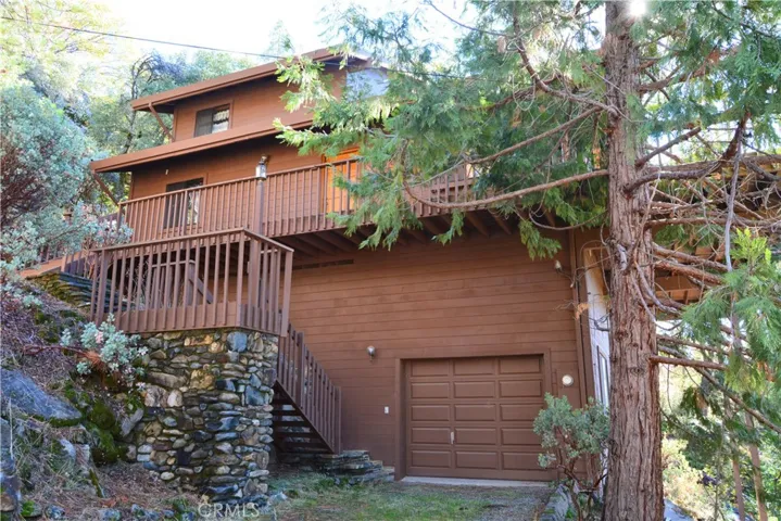56406 Marina View Way, Bass Lake, California 93604