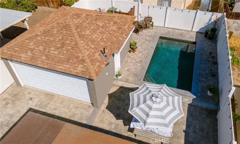 10526 Rhodesia Avenue, Sunland, California 91040
