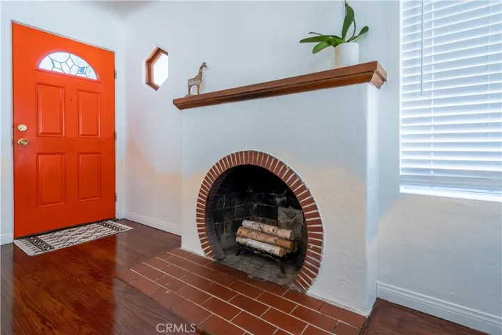 10526 Rhodesia Avenue, Sunland, California 91040