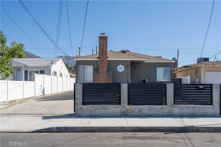 10526 Rhodesia Avenue, Sunland, California 91040