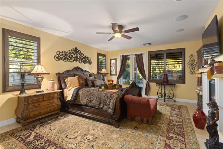 17832 Canyonwood, Riverside, California 92504