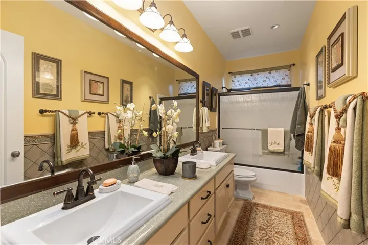 17832 Canyonwood, Riverside, California 92504