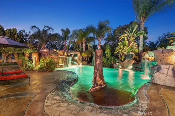 17832 Canyonwood, Riverside, California 92504