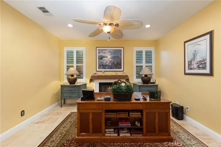 17832 Canyonwood, Riverside, California 92504