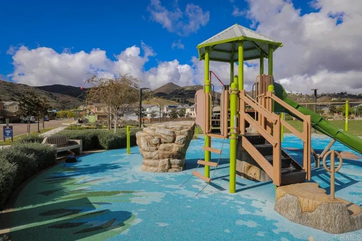 21618 Saddle Bred Lane, Escondido, California 92029