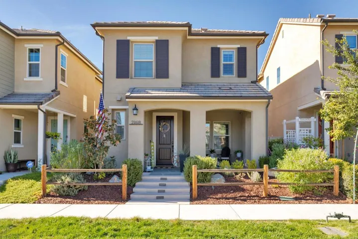21618 Saddle Bred Lane, Escondido, California 92029