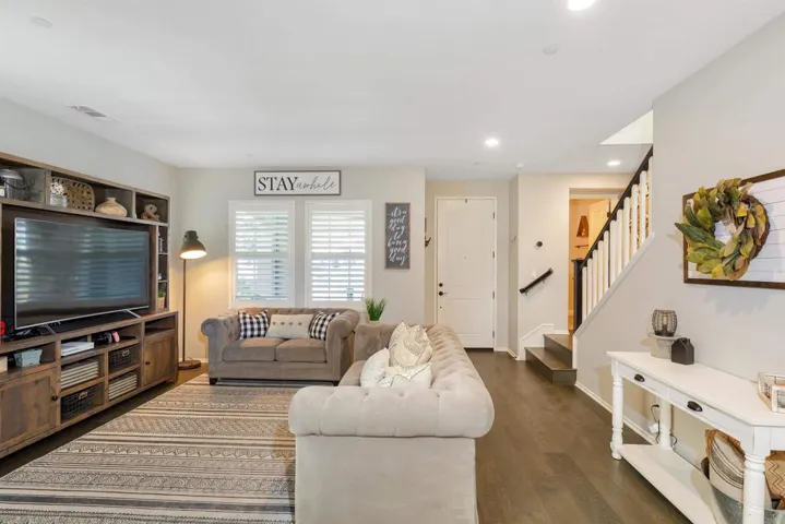 21618 Saddle Bred Lane, Escondido, California 92029