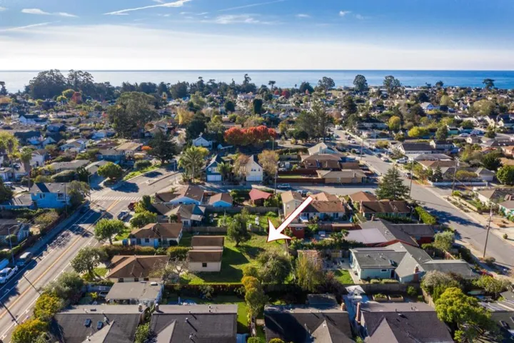 511 Laguna Street, Santa Cruz, California 95060