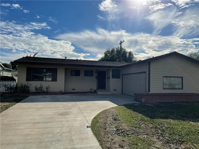 1212 W Jacaranda Place, Fullerton, California 92833