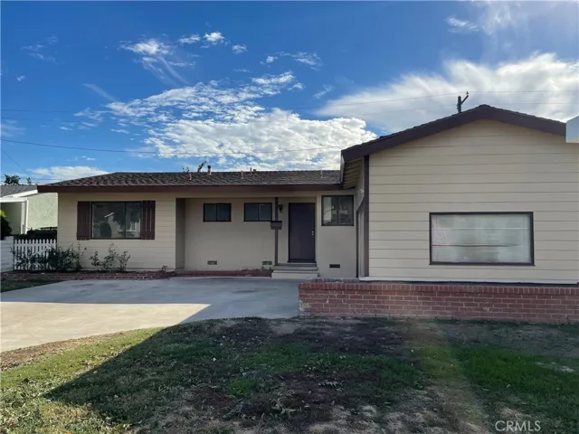 1212 W Jacaranda Place, Fullerton, California 92833