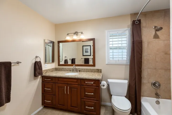 Custom Hall bath