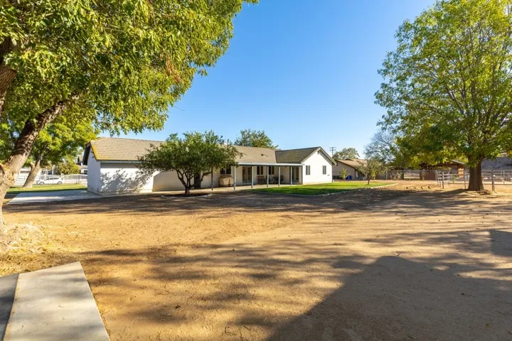 5859 Steve Street, Jurupa Valley, California 92509