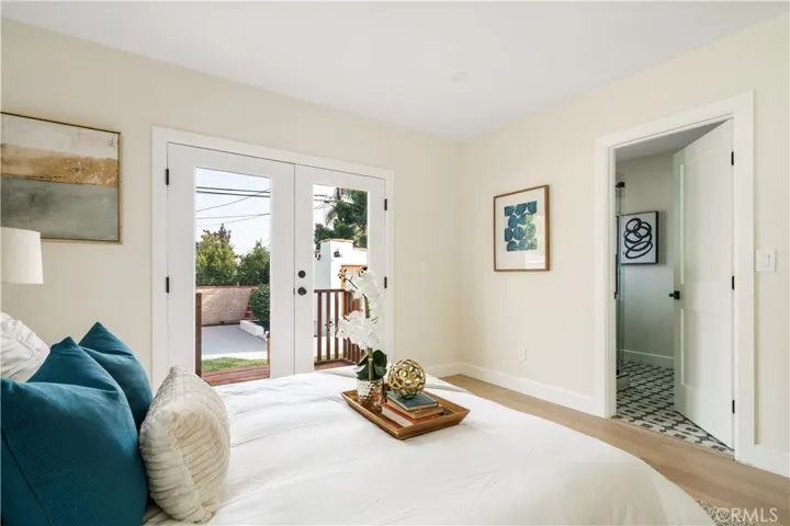 8314 Holy Cross Pl, Los Angeles, California 90045