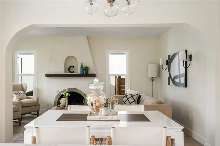 8314 Holy Cross Pl, Los Angeles, California 90045