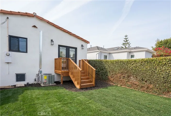 8314 Holy Cross Pl, Los Angeles, California 90045