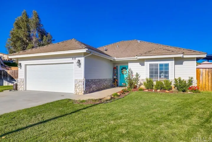 916 Wasatch Place, San Marcos, California 92069