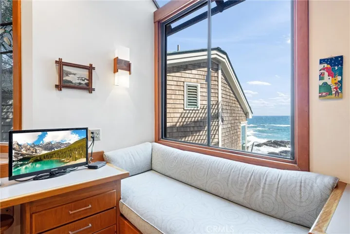 1911 Ocean Way, Laguna Beach, California 92651