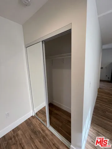 2270 1/2 Cove Avenue, Los Angeles, California 90039