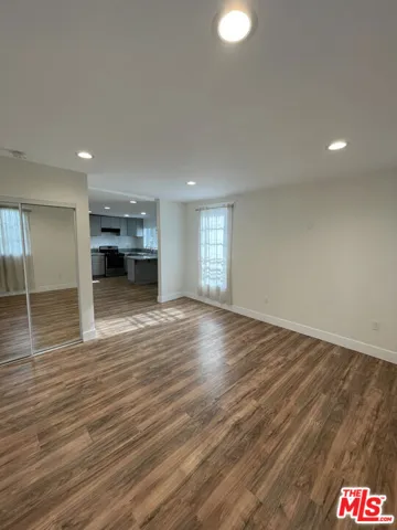 2270 1/2 Cove Avenue, Los Angeles, California 90039