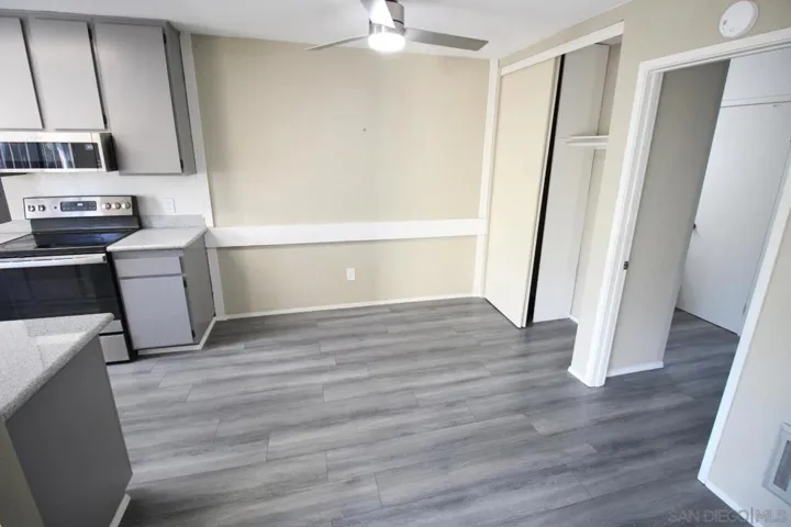 10332 Caminito Aralia 110, San Diego, California 92131